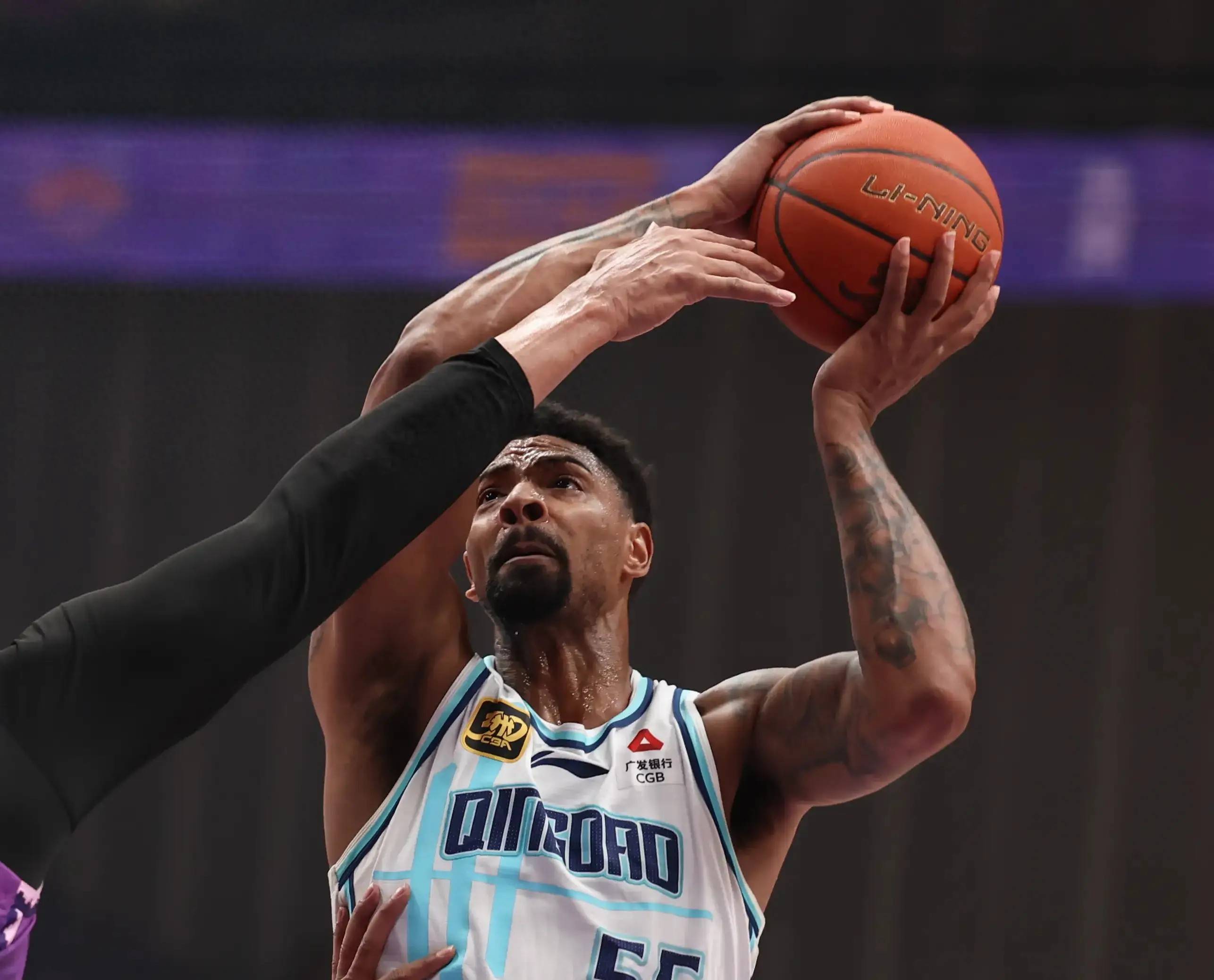 关于国际比赛日CBA季后赛焦点战，纽约尼克斯临场应变，气氛紧张，控场能力受关注的信息