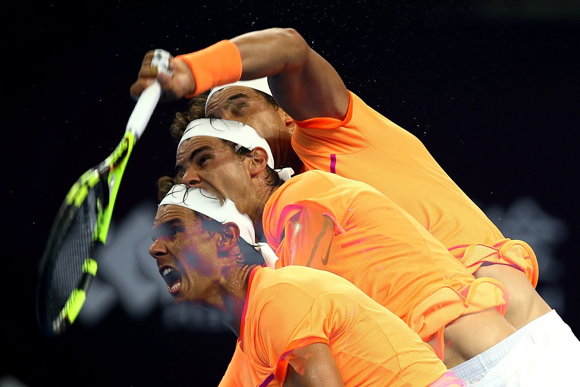 包含纳达尔回归赛场，势不可挡首场状态亮眼，德国队观众沸腾！的词条